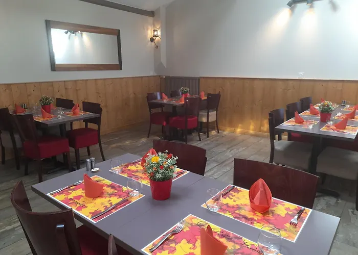 Les Pierres Roses Couette-café